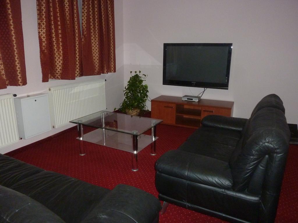 Apartment Karlovy Vary Room photo